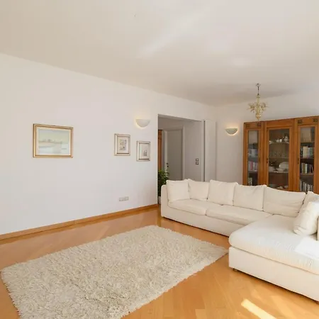 Vittoria Luxury I Centro Storico * Treviso