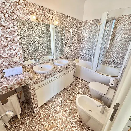 Vittoria Luxury I Centro Storico Treviso